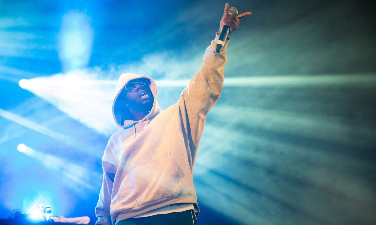 Drake Sues Universal Music Group and Spotify Over Alleged Stream Inflation